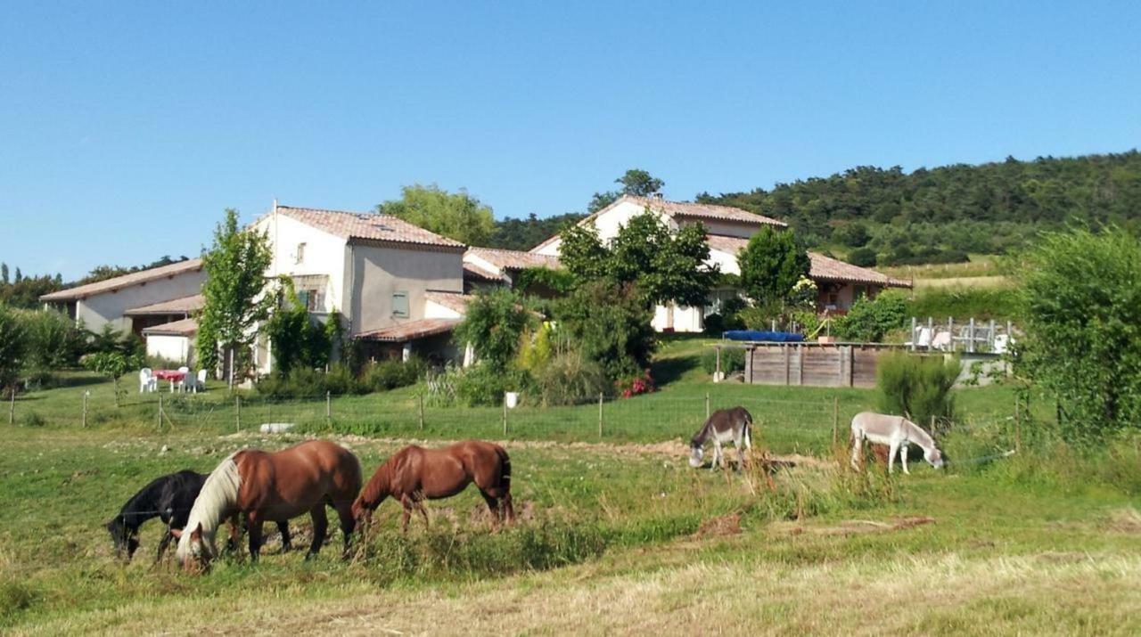 Отель Ferme De La Bonnefontaine Plats Экстерьер фото